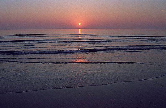 日落,海滩