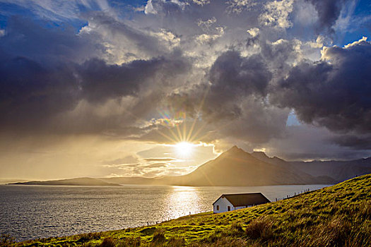 屋顶,房子,苏格兰,海岸,太阳,发光,云,俯视,湖,斯凯岛