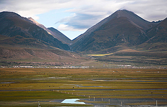 喜马拉雅山脉峡谷