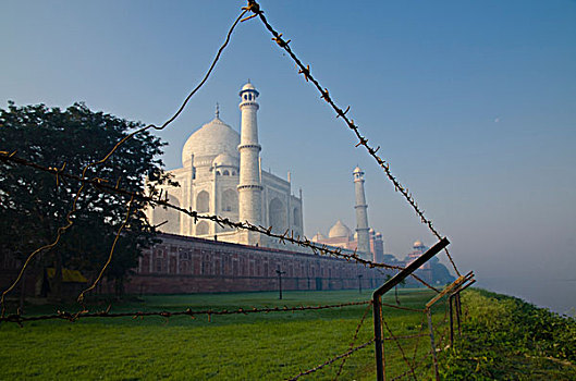 泰姬陵,世界遗产,围栏,刺铁丝网,安全,北方邦,印度,亚洲