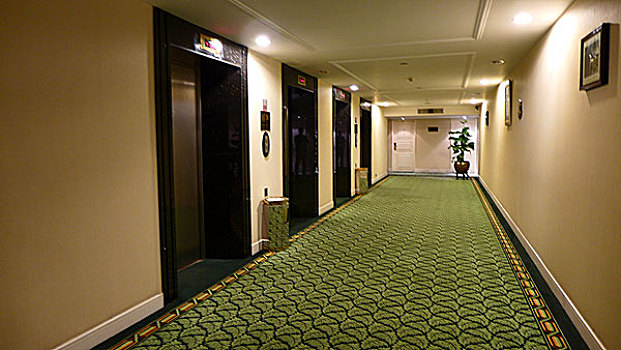 酒店