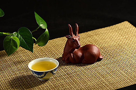 紫砂茶壶茶杯茶具方壶茶文化茶艺茶宠山羊摆件
