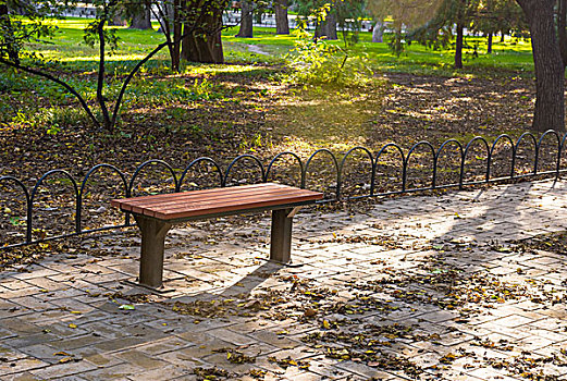 公园的长凳