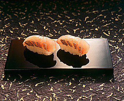 两个,寿司,铜盆鱼