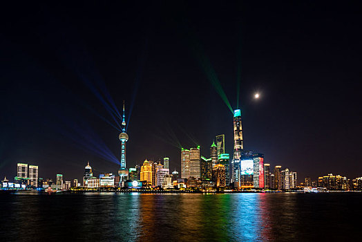 上海陆家嘴夜景灯光秀