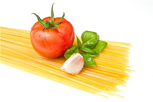 生食,意大利面,西红柿