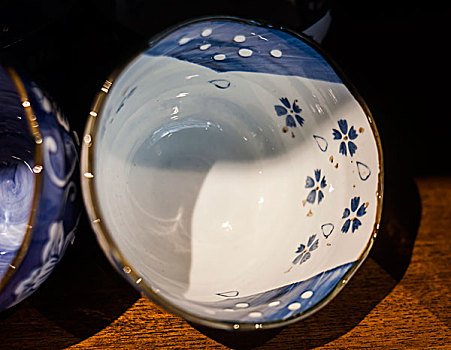 创意陶瓷碗