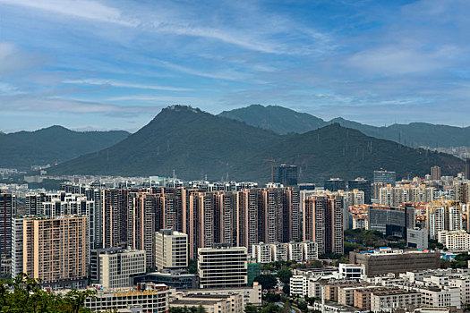 深圳宝安区凤凰山周边景观