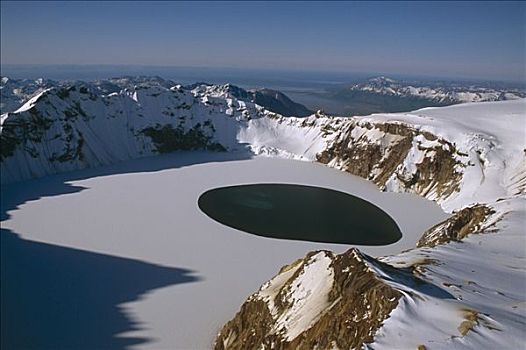 俯视,火山湖,火山,卡特麦国家公园,西南方,阿拉斯加,夏天