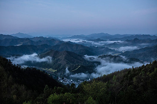 石潭,云海,安徽,山沟,油菜花,风光,壮观,气候,环境,仙境,诱惑,秀美,俯瞰,村庄