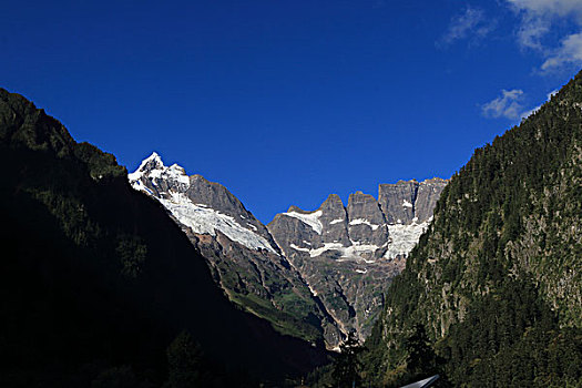 雪山