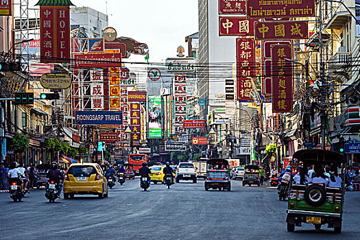 道路,唐人街,人,汽车,商业街,广告牌,霓虹灯,曼谷,泰国,亚洲