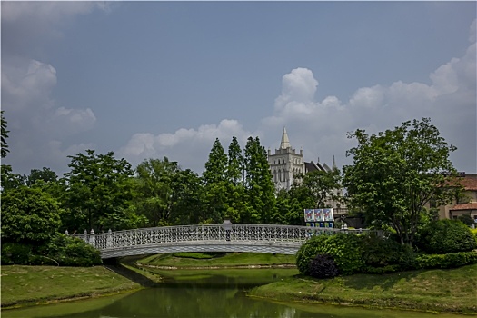 婚庆园美景－教堂城堡,钟楼,婚典大道,思慕桥