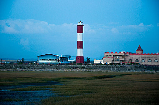 台湾台中西海岸景点高美湿地公园烟囱