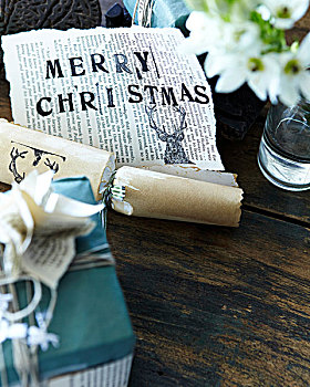特写,手制,圣诞礼物,包装,圣诞拉炮
