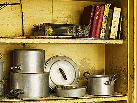 老,破旧,菜谱图书,炊具,厨房,架子