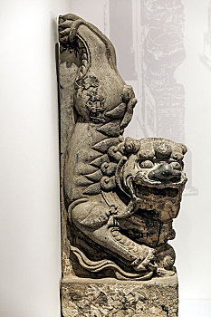 安徽博物院藏清代石雕倒挂狮