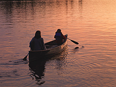两个人,独木舟,湖,木,安大略省,加拿大