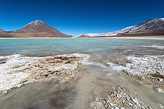 泻湖,存款,岸边,雪,山,靠近,乌尤尼盐沼,高原,边界,玻利维亚,智利,南美