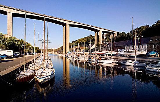 公路,高架桥,穿过,河,帆船,港口,布列塔尼半岛,法国