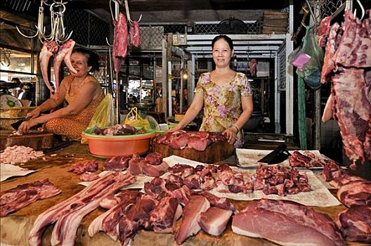 市场,女人,货摊,肉,悬挂,金属,钩,永隆,湄公河三角洲,越南,亚洲