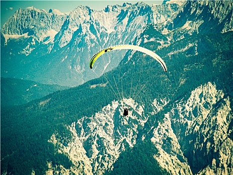 滑翔伞,飞跃,高,崎岖,山脉,阿尔卑斯山,山