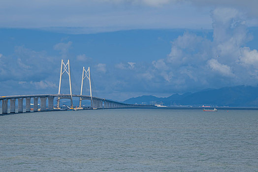 港珠澳大桥