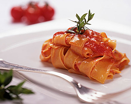 意大利干面条,意大利面,番茄酱