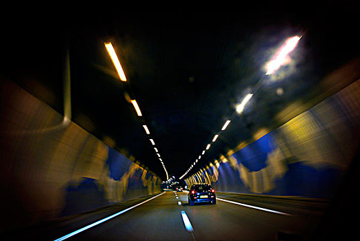 汽车,夜晚,驾驶,照亮,隧道,蓝色,黄色,圆点,墙壁,马赛,法国