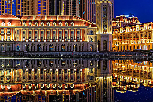 天津海河广场夜景全景