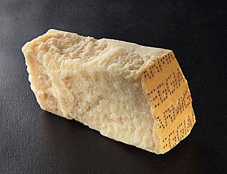 巴尔马干酪,帕米吉安诺-雷吉安诺奶酪