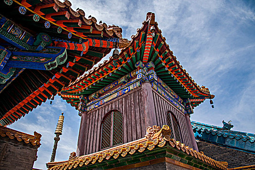 山西忻州市五台山菩萨顶寺院