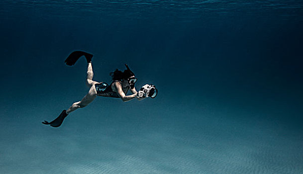 水下视角,女性,自由,潜水,水下,相机,巴哈马