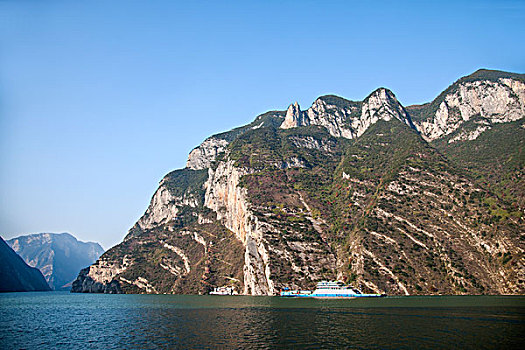 长江三峡巫峡峡谷