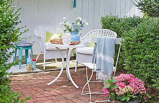 平台,白色,藤椅,折叠椅,桌子,夏天,花园