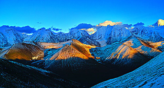 雪山