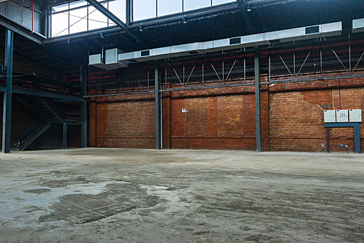 无人的,工业风格的旧仓库厂房建筑空间