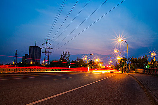 蓝色调夜景