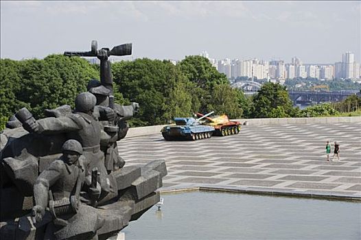 乌克兰,基辅,战争纪念碑,纪念建筑,坦克,博物馆,爱国,战争