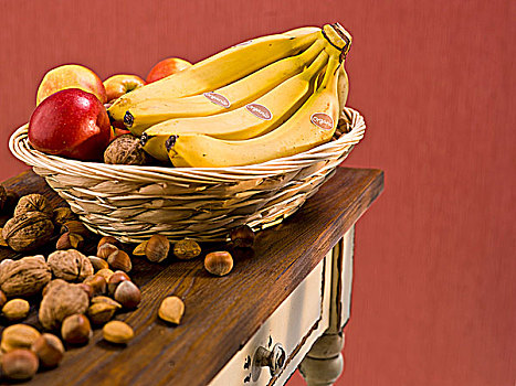 有机,香蕉,苹果,篮子,木桌子,坚果,靠近
