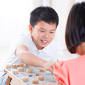 亚洲人,孩子,玩,中国象棋
