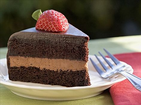 层次,巧克力蛋糕,草莓