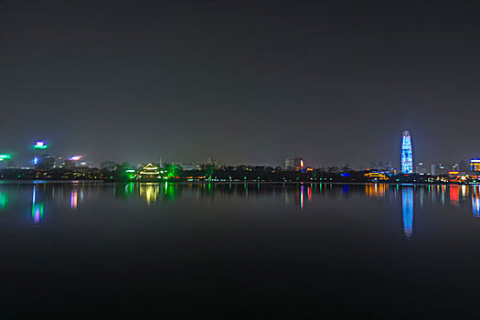 济南大明湖夜景