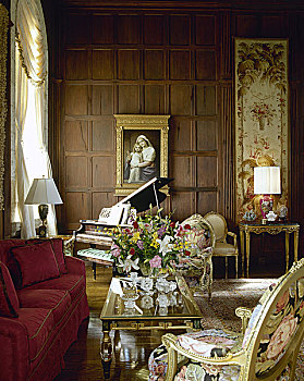 传统,客厅,木护墙板,老式,摆饰,钢琴