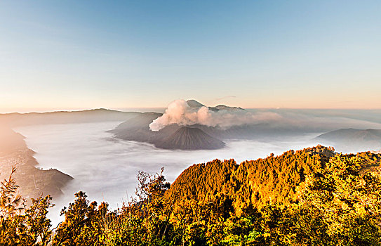 婆罗摩火山,日出,火山,云,婆罗莫,国家公园,爪哇,印度尼西亚,亚洲