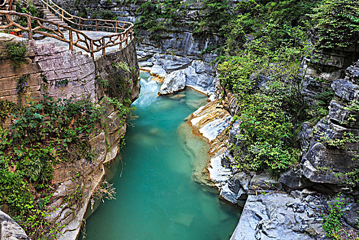 八泉峡水韵