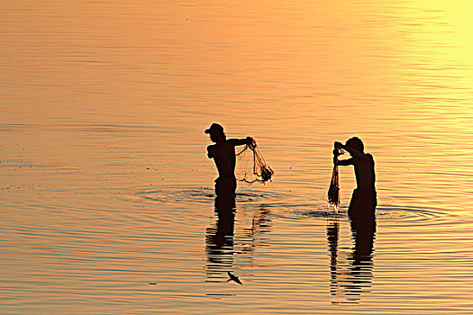 渔民,陶塔曼湖,缅甸,日落