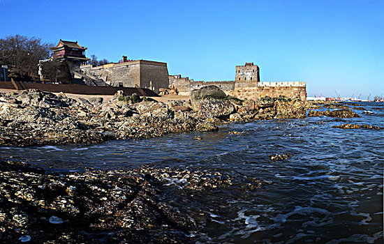 长城,老龙头,入海处,起点,海滩,建筑,文明,历史,军事,防御,关隘,退潮,山海关,秦皇岛,海神庙,景区,老龙头全景