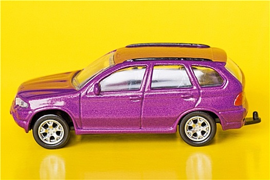 紫色,汽车,黄色背景