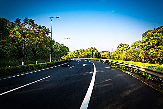 道路,阿尔卑斯山